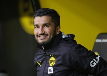 Nuri Sahin sacked by Borussia Dortmund after Bologna defeat