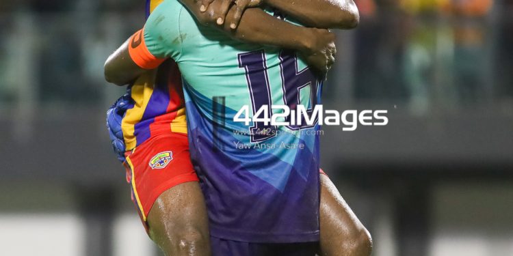 Picture Story: GPL week 19: Hearts of Oak vrs Hearts of Lions