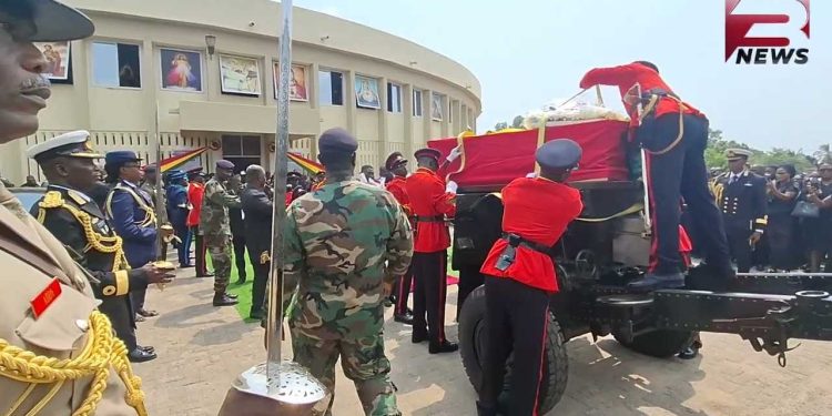 Lieutenant General Arnold Quainoo goes home 🕊