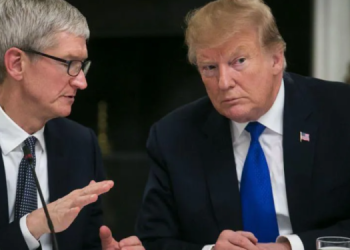 Apple commits to $500bn US investment
