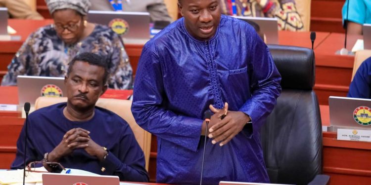 Mahama Ayariga criticizes Afenyo-Markin for neglecting his duties during the vetting of Linda Ocloo