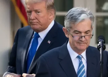 Trump Affirms Confidence in Fed Leader, Rules Out Dismissal