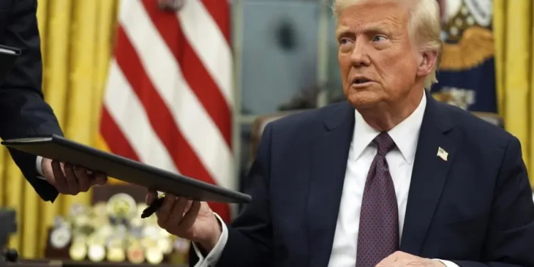 Trump Applauds Appointment of America’s First Pontiff